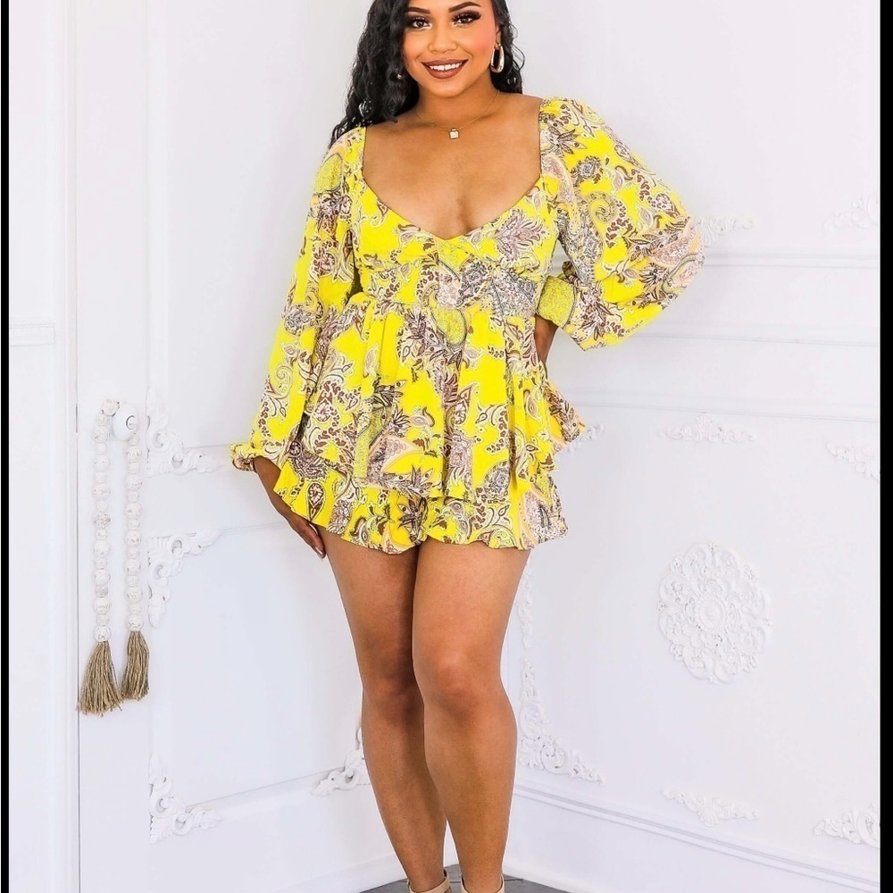 Yellow Long Sleeve Plunge Neck Romper for Cocktail - Picture 2 of 5